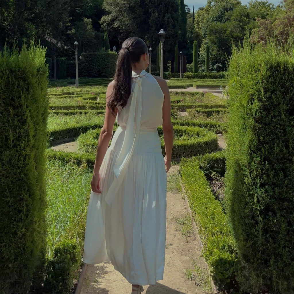 ÉCLAT Silk Halter Blouse